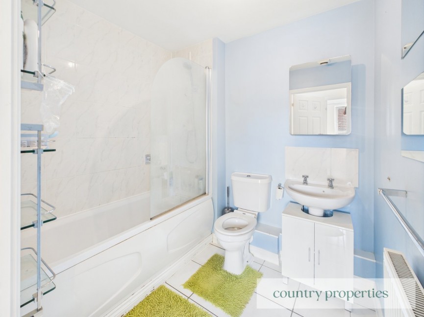1 bedroom Flat for Sale Eddington Crescent, Welwyn Garden City, Hertfordshire