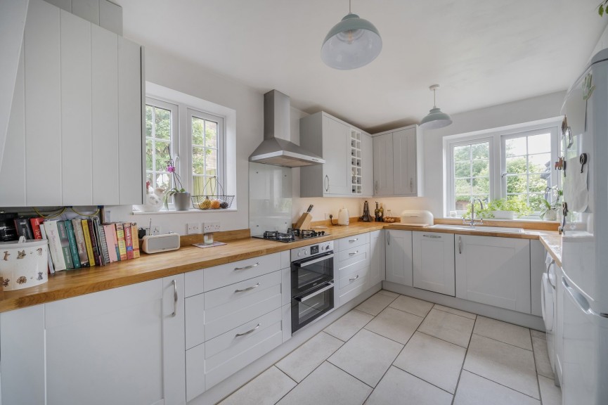 3 bedroom House for Sale Hitchin Road, Arlesey, Bedfordshire