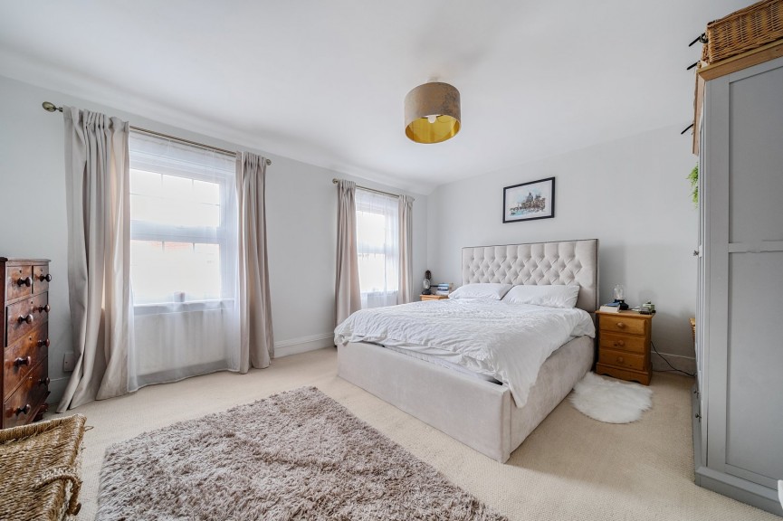 3 bedroom House for Sale Hitchin Road, Arlesey, Bedfordshire