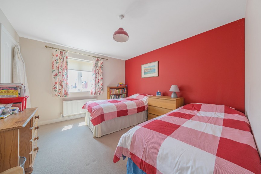 4 bedroom House for Sale Lower Stondon, Henlow, Bedfordshire