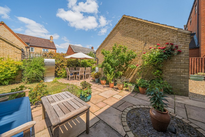 4 bedroom House for Sale Lower Stondon, Henlow, Bedfordshire