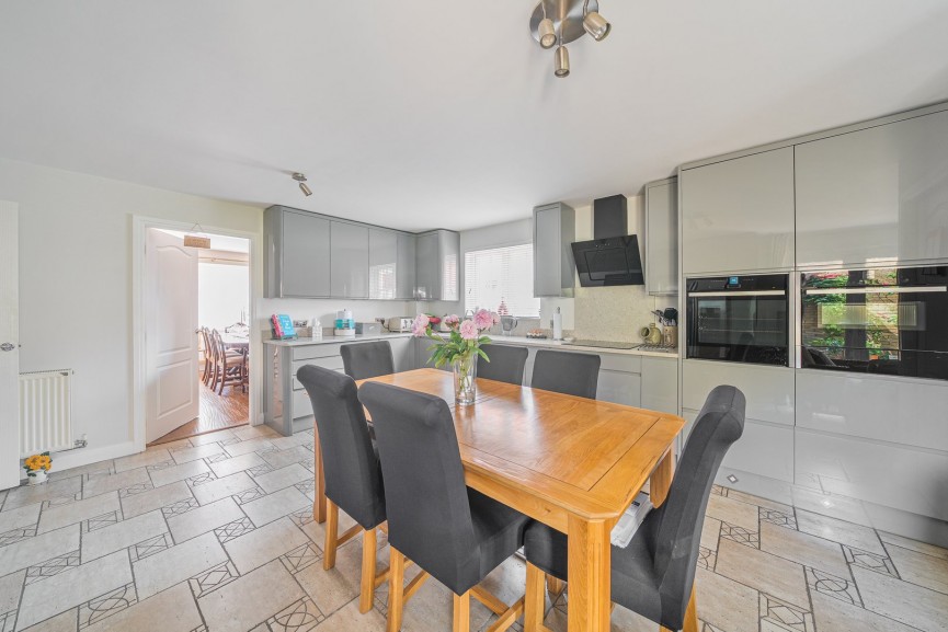 4 bedroom House for Sale Lower Stondon, Henlow, Bedfordshire