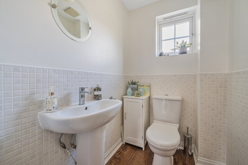4 bedroom House for Sale Lower Stondon, Henlow, Bedfordshire
