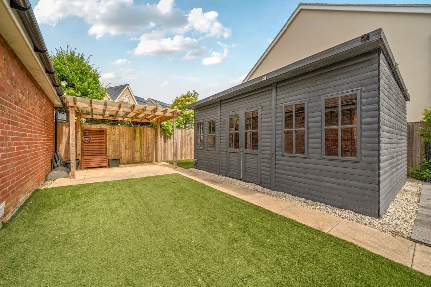 4 bedroom House for Sale Meppershall, Shefford, Bedfordshire