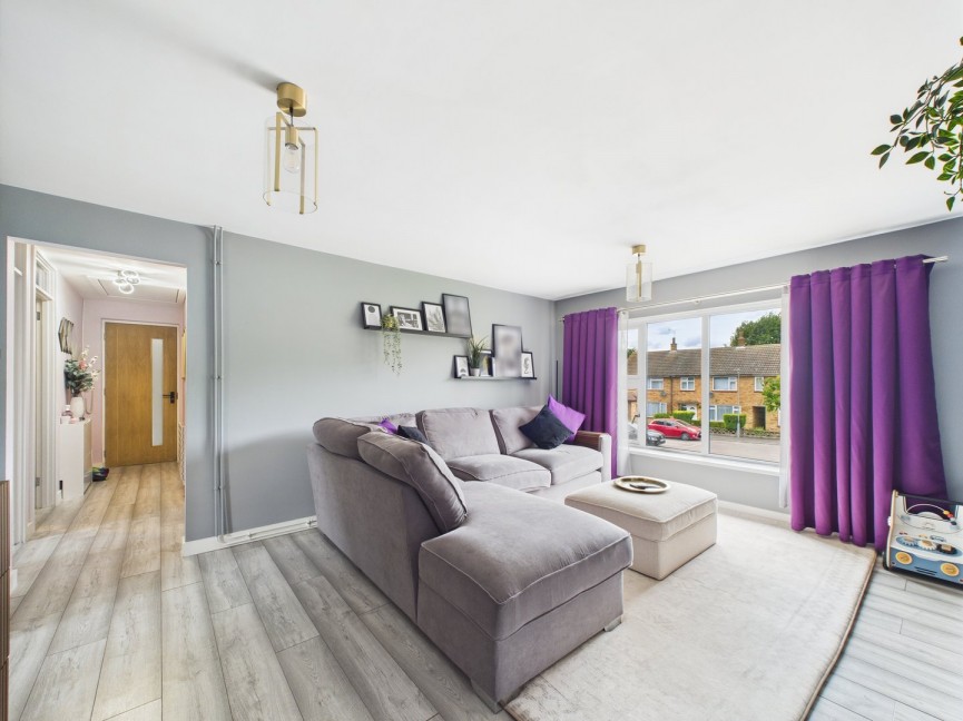 2 bedroom Flat for Sale Offley, Hitchin, Hertfordshire