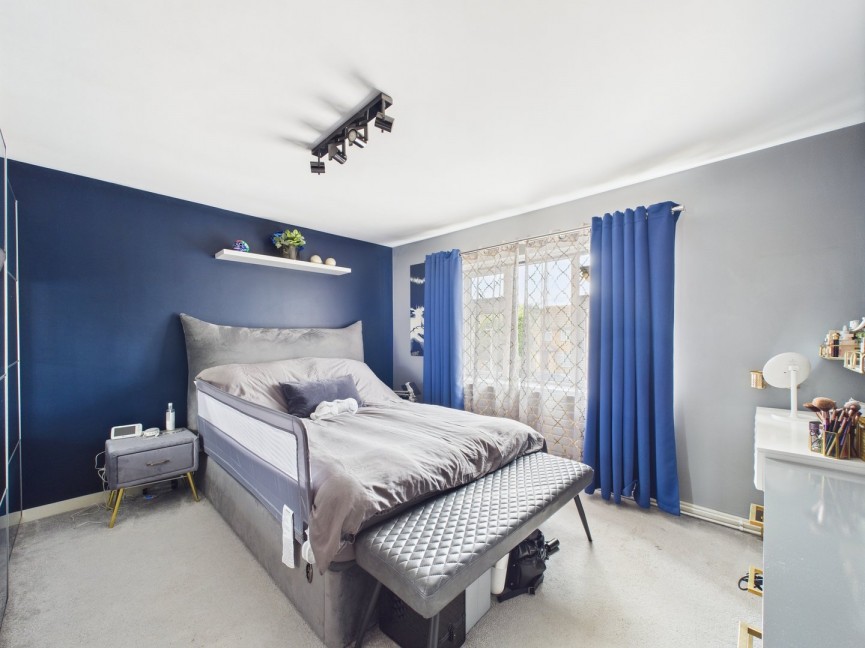 2 bedroom Flat for Sale Offley, Hitchin, Hertfordshire