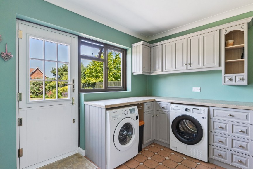 5 bedroom House for Sale Meppershall, Shefford, Bedfordshire
