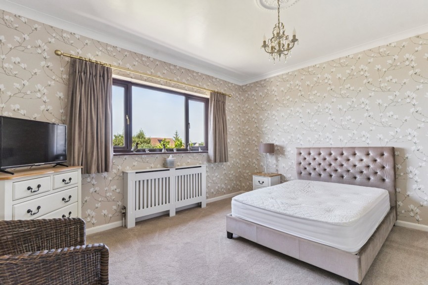 5 bedroom House for Sale Meppershall, Shefford, Bedfordshire