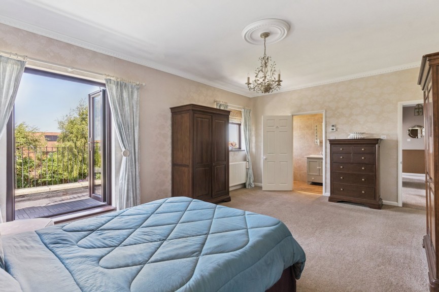 5 bedroom House for Sale Meppershall, Shefford, Bedfordshire