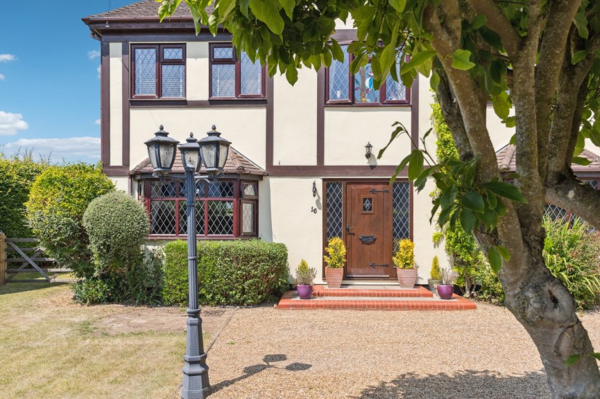 5 bedroom House for Sale Meppershall, Shefford, Bedfordshire