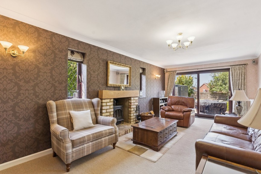 5 bedroom House for Sale Meppershall, Shefford, Bedfordshire