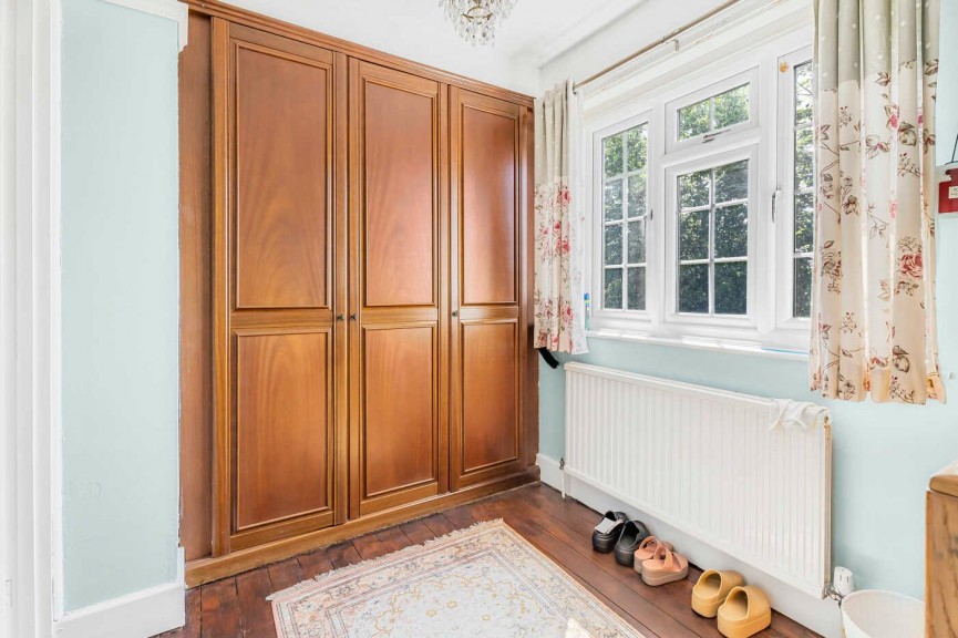 4 bedroom House for Letting Kimbolton Road, Bedford