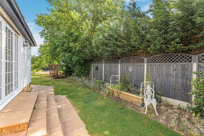 4 bedroom House for Letting Kimbolton Road, Bedford