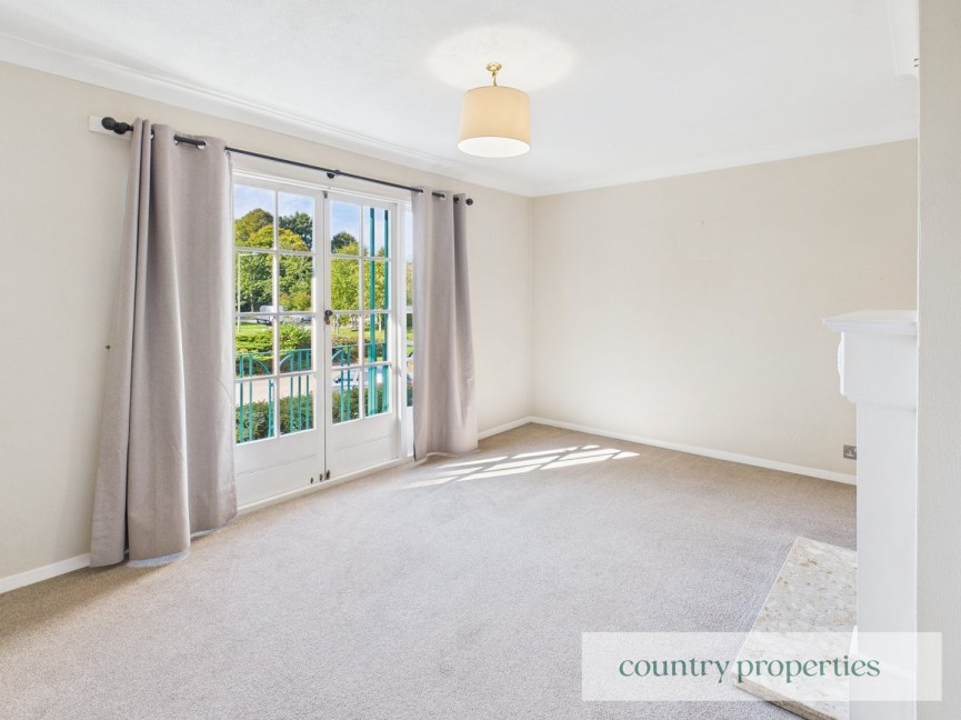 2 bedroom Flat for Letting Knightsfield, Welwyn Garden City, Hertfordshire