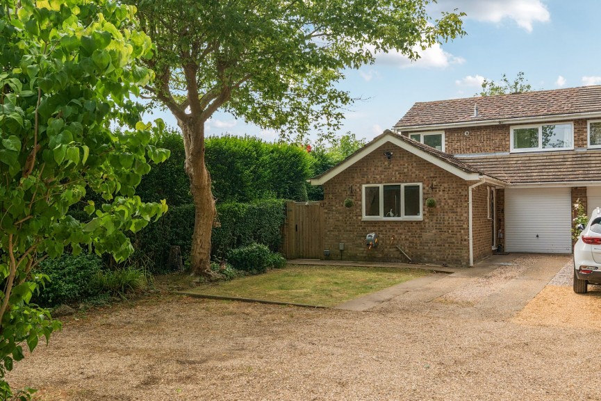 Brayes Manor, Stotfold, Bedfordshire