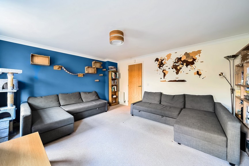 3 bedroom House for Sale Glossop Way, Arlesey, Bedfordshire