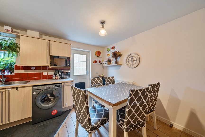 3 bedroom House for Sale Glossop Way, Arlesey, Bedfordshire