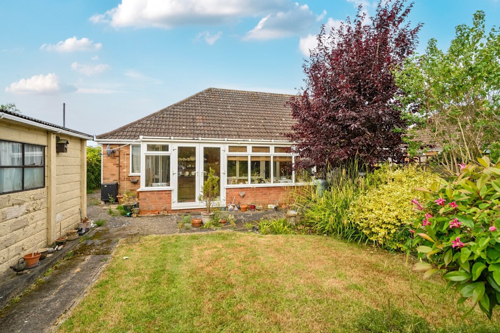 Bedford Road, Henlow, Bedfordshire