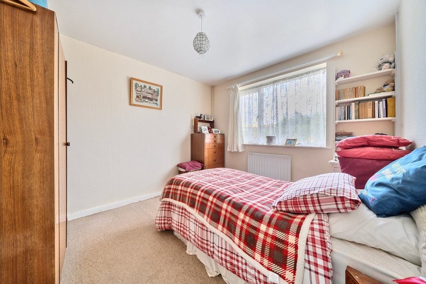 3 bedroom Bungalow for Sale Bedford Road, Henlow, Bedfordshire