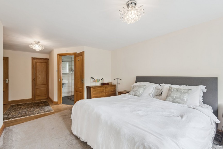 6 bedroom House for Sale St Ippolyts, Hitchin, Hertfordshire
