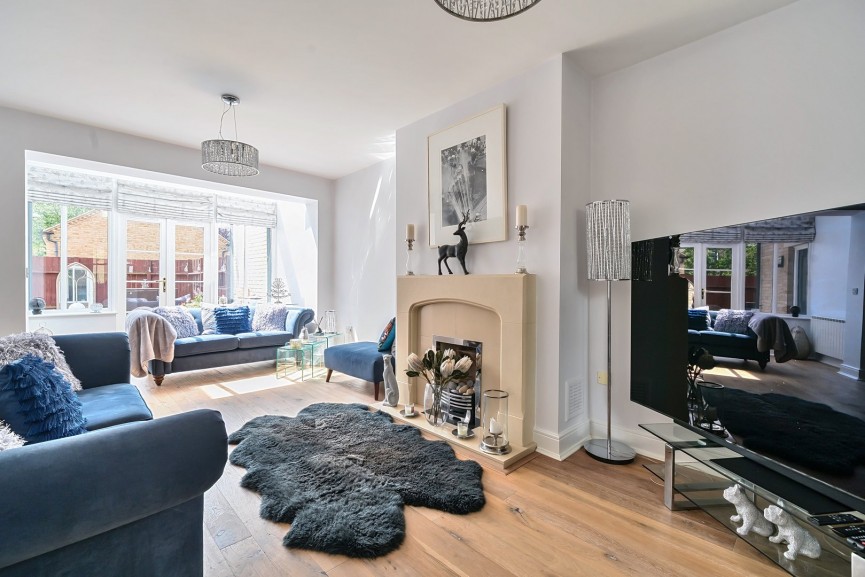 4 bedroom House for Sale Dickens Boulevard, Fairfield, Bedfordshire