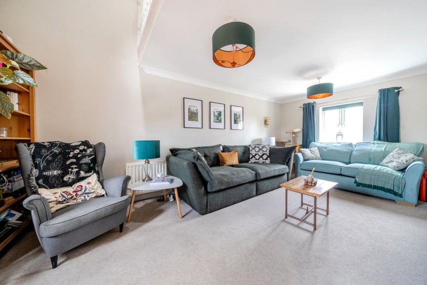 3 bedroom House for Sale The Dairy, Henlow, Bedfordshire