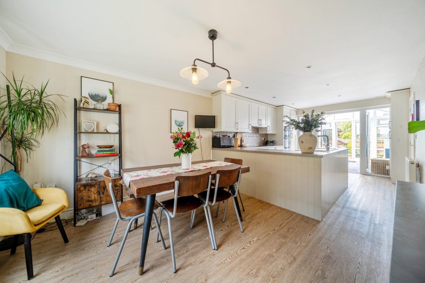 3 bedroom House for Sale The Dairy, Henlow, Bedfordshire