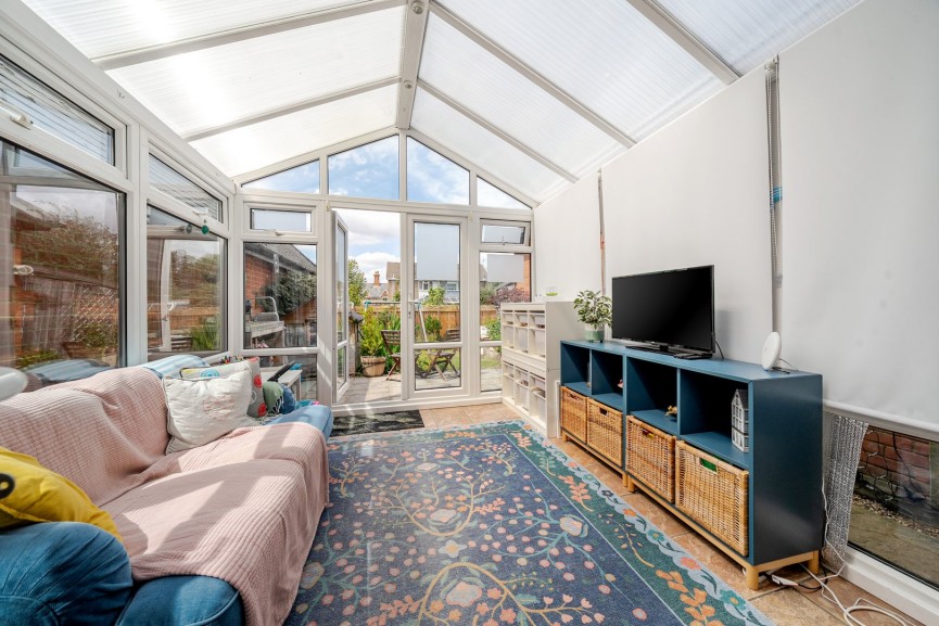 3 bedroom House for Sale The Dairy, Henlow, Bedfordshire