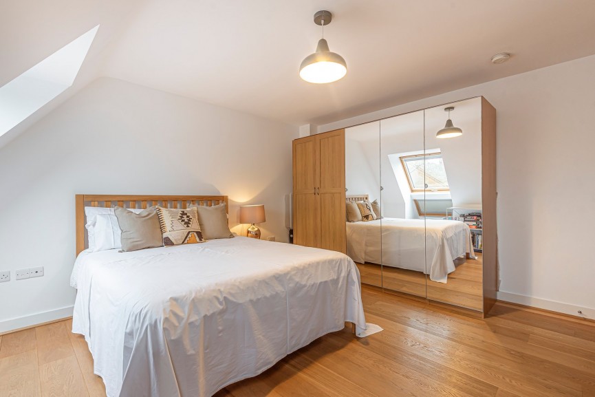2 bedroom Flat for Sale Bancroft, Hitchin, Hertfordshire