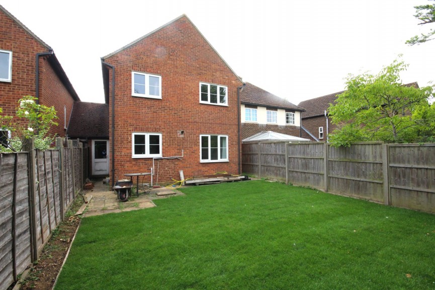 4 bedroom House for Letting Gorst Close, Letchworth Garden City, Hertfordshire