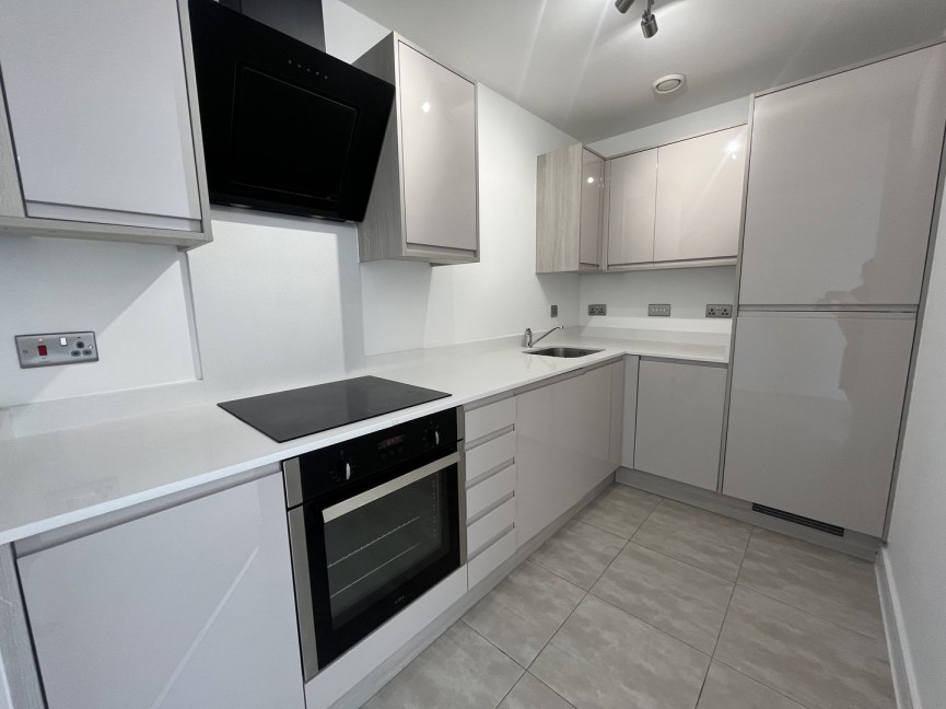 2 bedroom Flat for Letting Hitchin Road, Arlesey, Bedfordshire