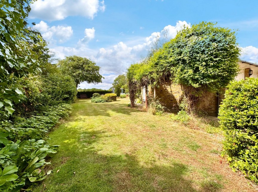 4 bedroom House for Sale Steeple Morden, Royston, Cambridgeshire