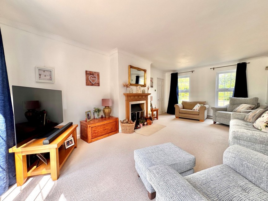 4 bedroom House for Sale Steeple Morden, Royston, Cambridgeshire