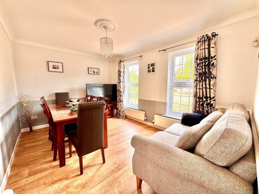 4 bedroom House for Sale Steeple Morden, Royston, Cambridgeshire