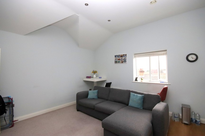 1 bedroom Flat for Sale High Street, Flitwick, Bedfordshire