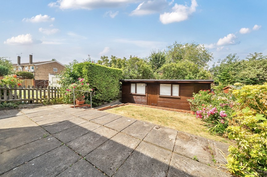 3 bedroom House for Sale Brian Road, Harlington, Bedfordshire