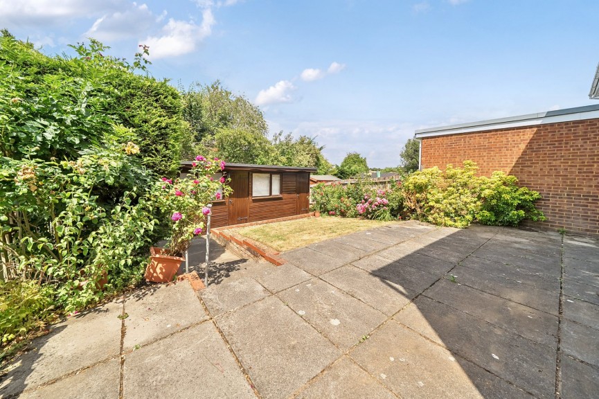 3 bedroom House for Sale Brian Road, Harlington, Bedfordshire