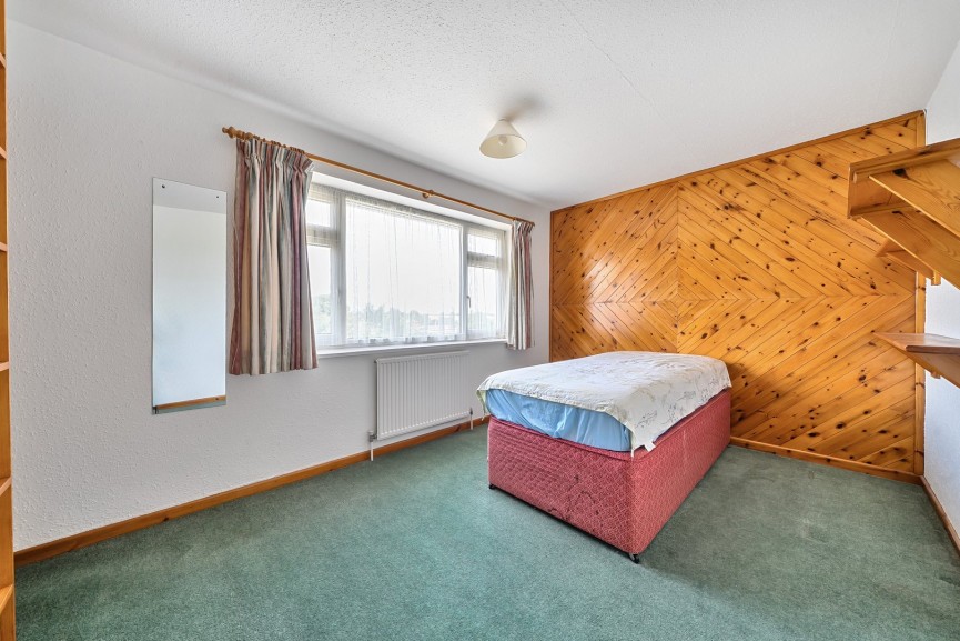 3 bedroom House for Sale Brian Road, Harlington, Bedfordshire