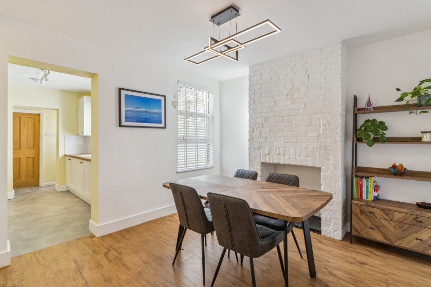 3 bedroom House for Sale Lancaster Road, Hitchin, Hertfordshire