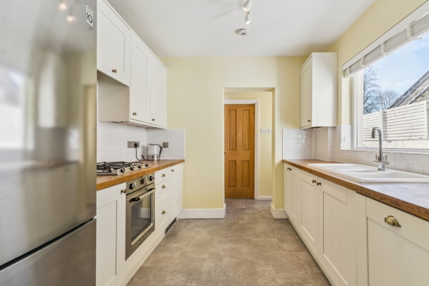 3 bedroom House for Sale Lancaster Road, Hitchin, Hertfordshire