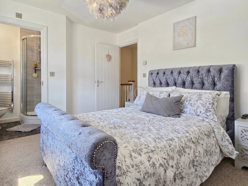 3 bedroom House for Sale Ampthill, Bedfordshire