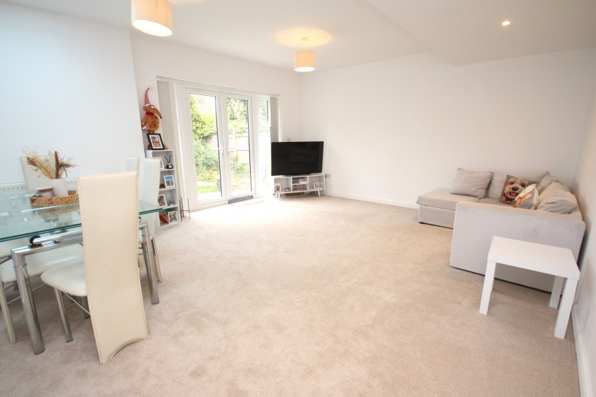 3 bedroom Bungalow for Sale The Meads, Letchworth Garden City, Hertfordshire