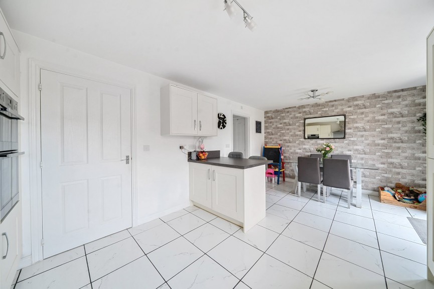 5 bedroom House for Sale Victoria Grove, Flitwick, Bedfordshire