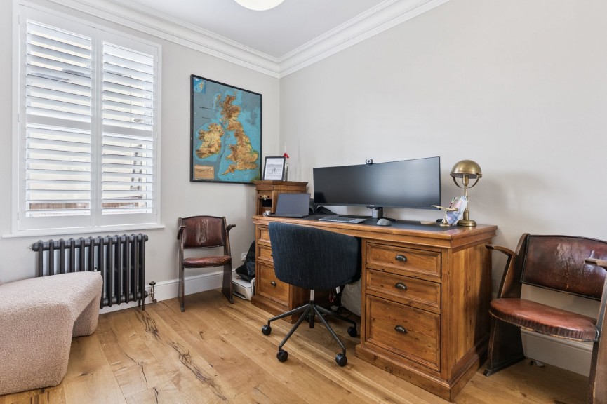 4 bedroom House for Sale Bedford Road, Hitchin, Hertfordshire