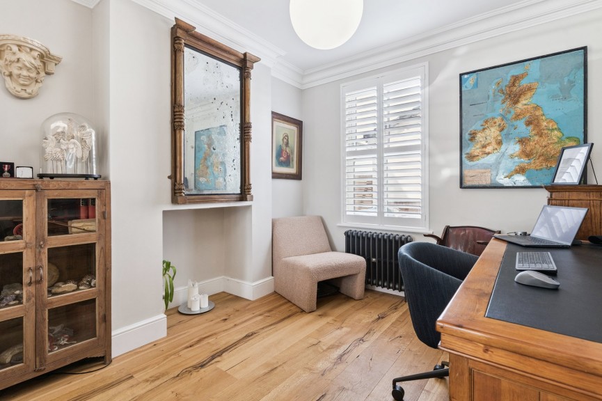 4 bedroom House for Sale Bedford Road, Hitchin, Hertfordshire