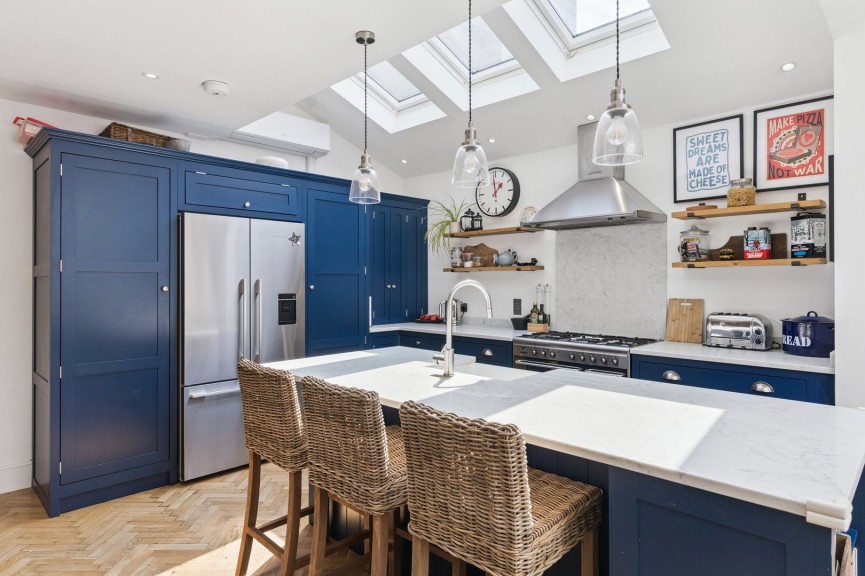4 bedroom House for Sale Bedford Road, Hitchin, Hertfordshire