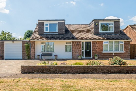Warren Close, Toddington, Bedfordshire