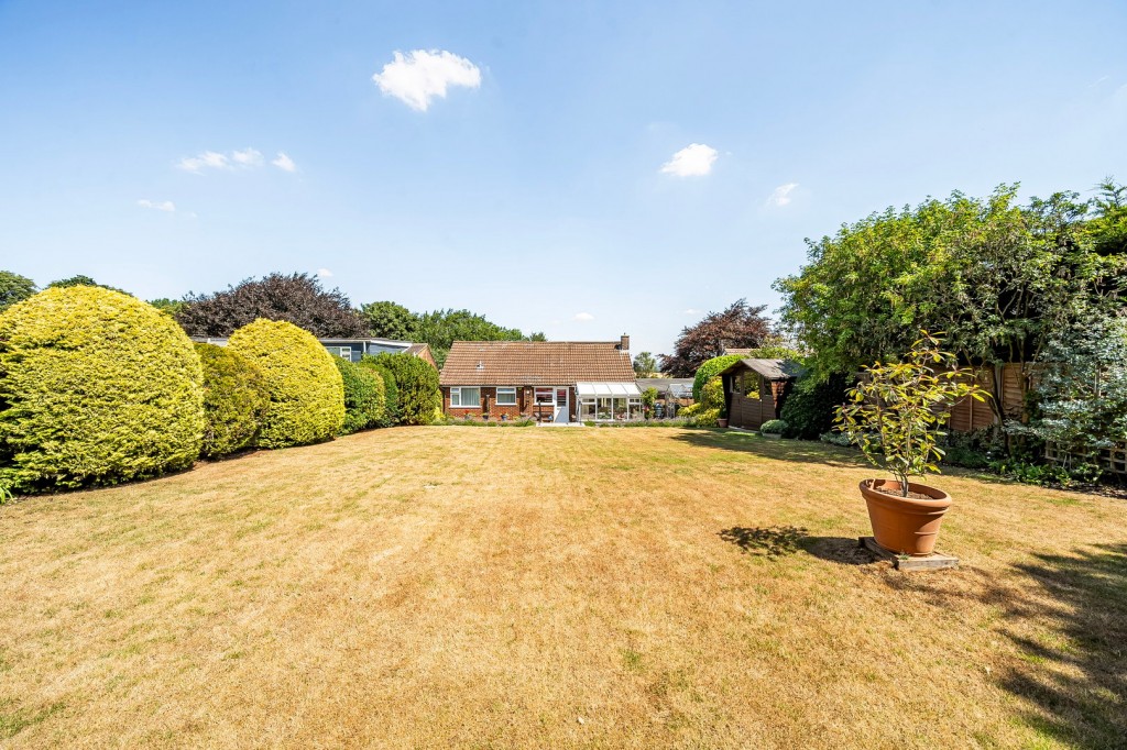 Warren Close, Toddington, Bedfordshire