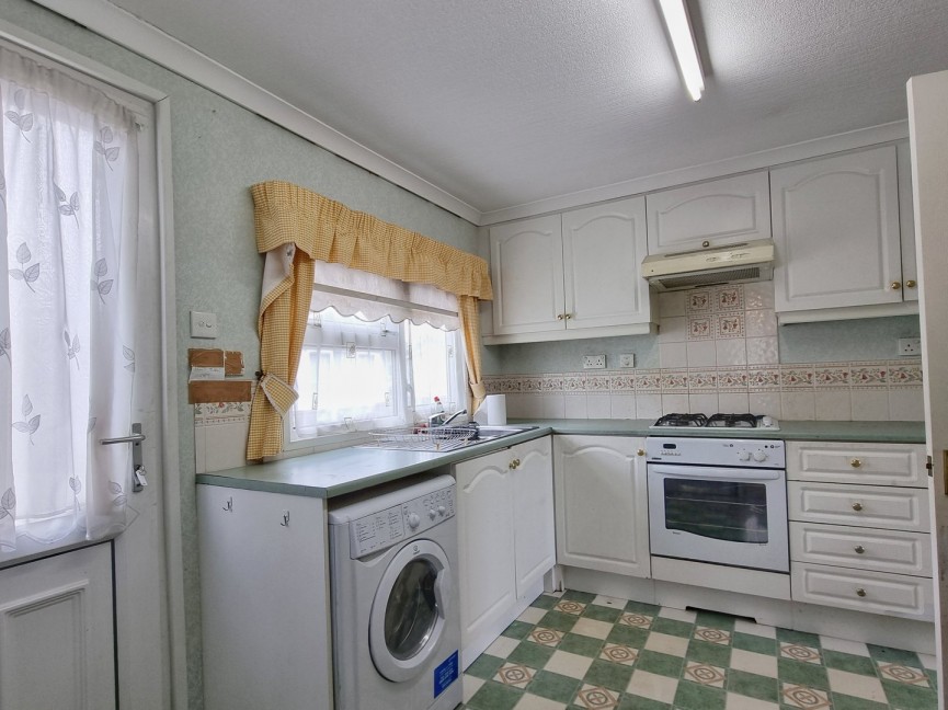 2 bedroom Park home for Sale Maulden, Bedfordshire