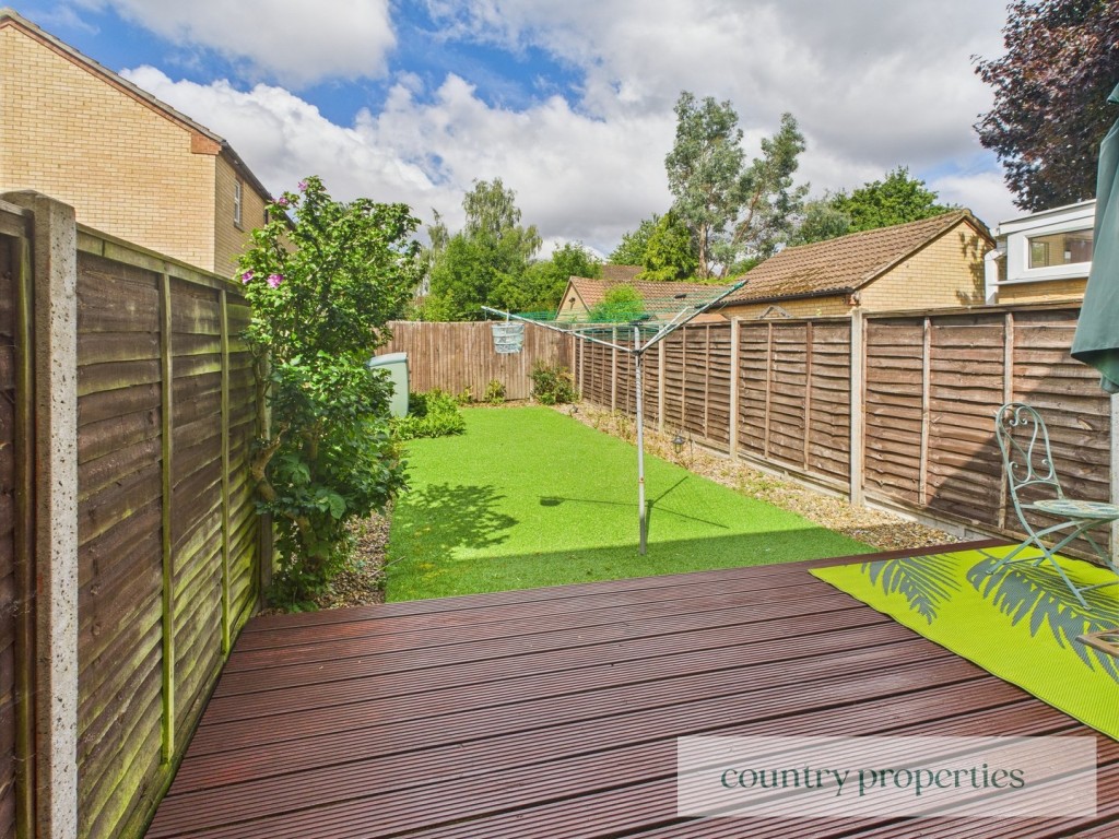 Bassingburn Walk, Welwyn Garden City, Hertfordshire